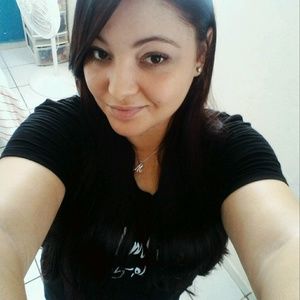 Meet your Posher, Ivette